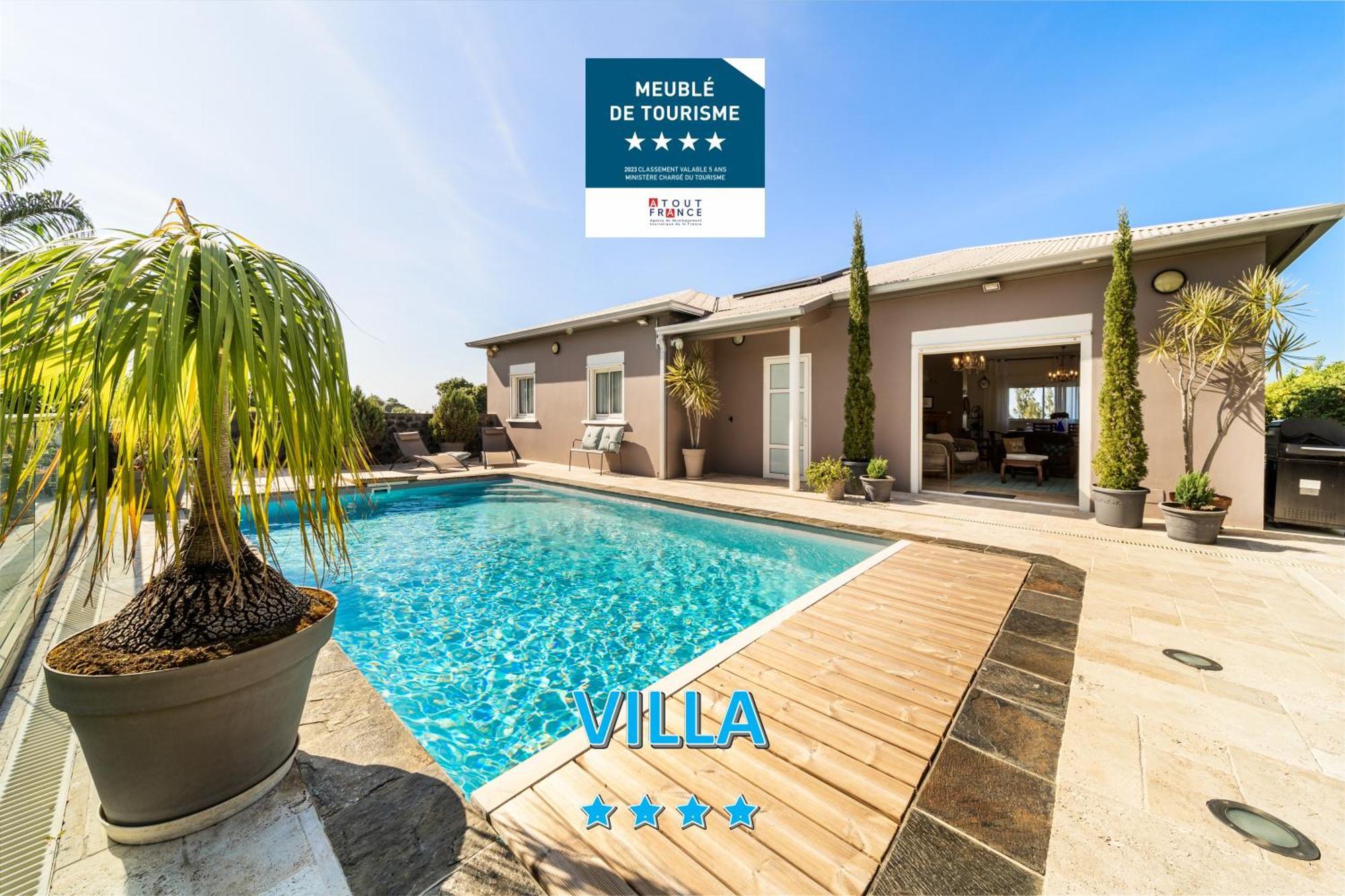 Villa Avec Piscine Vue Mer Et Montagne, En Pleine Nature 생조세프 외부 사진
